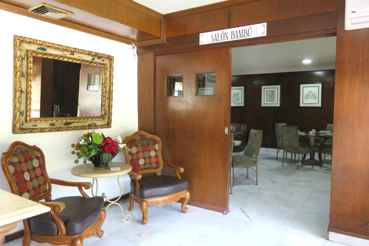 Hotel Huizache سالتيو المظهر الخارجي الصورة